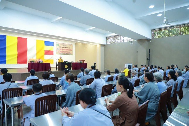 HÌnh ảnh khóa tu